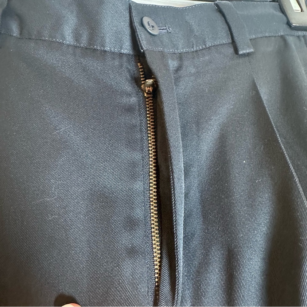Nike Golf Nike Dri-Fit Navy Pleated Front Golf Performance Shorts Mens 34M - Picture 4 of 13
